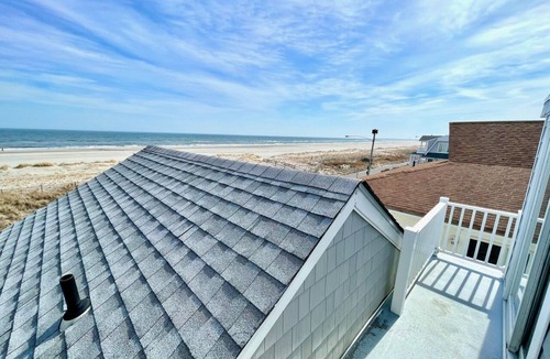Sea Isle City House | Great beachfront offering amazing ocean views.