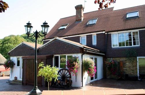 Gravesend House | Great Buckland Farm