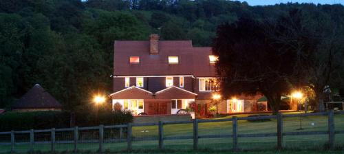 Gravesend House | Great Buckland Farm