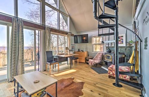 Great Cacapon House | Great Cacapon Cabin w/Mountain Views