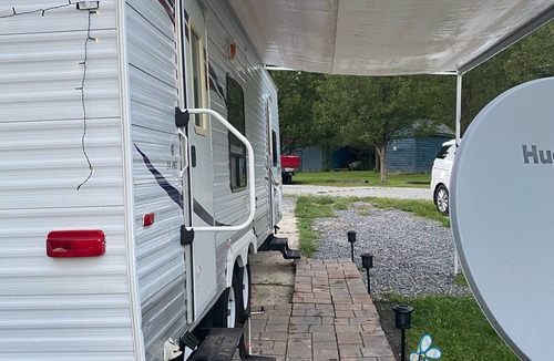 Radford RV Rental | Great camper on the New River