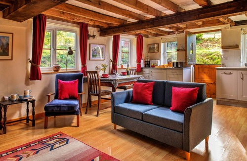 Tirabad Cottage | Great Cantal Granary