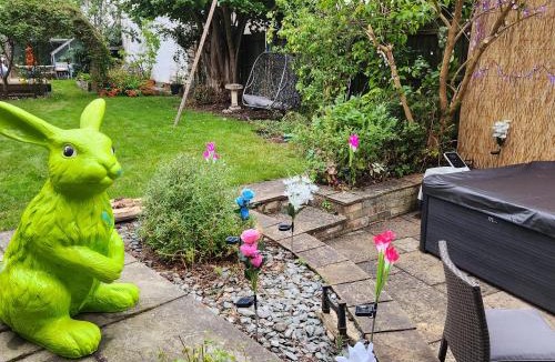 Arbury Apartment | Great Central self-contained flat