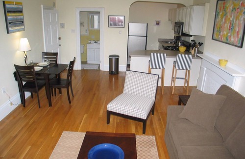 Columbus Apartment | Great City Views From A One Bedroom Apartment #7