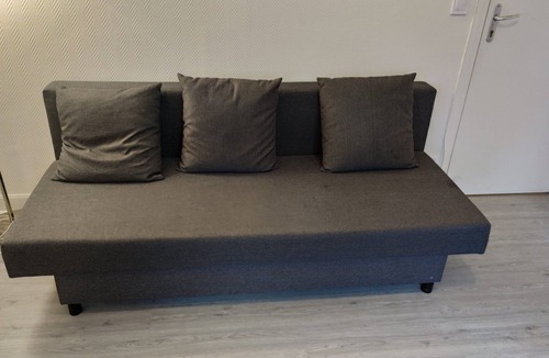 Louis Bertrand-Mirabeau-Semard Apartment | Great cosy studio minutes away from the metro!