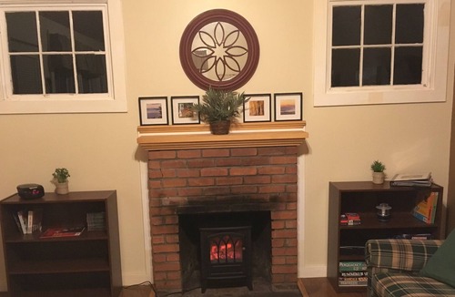 Salisbury Cottage | Great cottage to unplug and relax on the lake - Sleeps 6