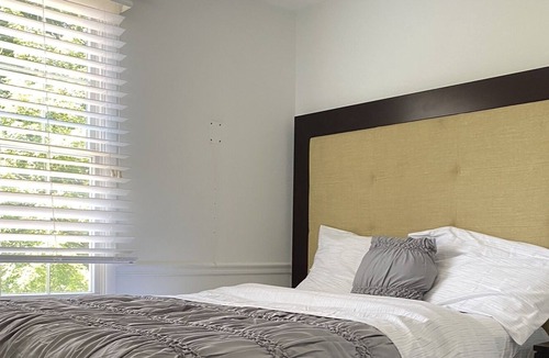 Germantown House | Great Cozy Meadows House