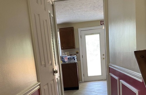 Germantown House | Great Cozy Meadows House