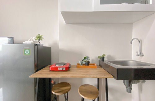 Bekasi Timur Apartment | Great Deal And Homey Studio Apartment At Transpark Juanda Bekasi Timur