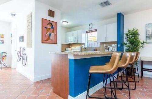 Coral Way House | Great Duplex Grove Central: 2 Houses 2 Patios. 5mi to Beach!