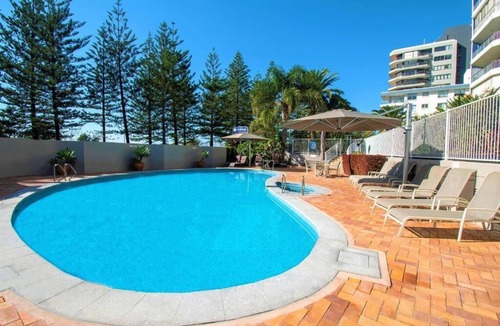 Burleigh Waters Apartment | Great family apartment