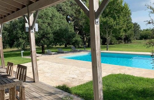 Round Top House | Great Family Compound five miles from Round Top