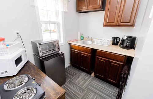 Reidville Apartment | Great for couples - The Riverview Suite