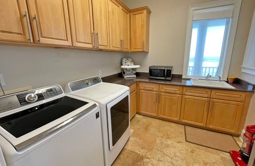 Villa Segunda House | Great for Families! Spacious Open Floor Plan, Private Pool-Easy Beach Access!