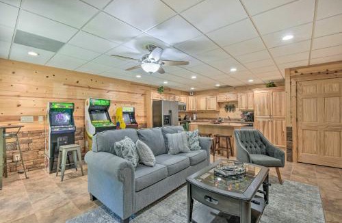 Hiawassee House | Great for Families! Lavish Hiawassee Cabin