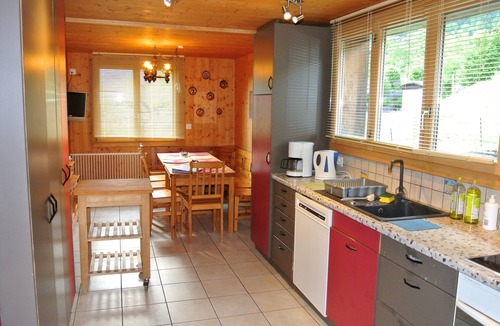 Brienz Ski Chalet | Great for summer holidays: Wonderful Chalet with Sauna, Lake and Mountain View