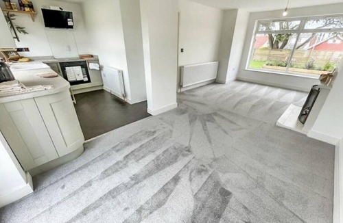 Tottington House | Great for walking, working, visiting or moving.