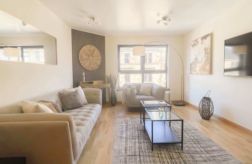 Glasgow Westend Apartment | Great George Lane Sum