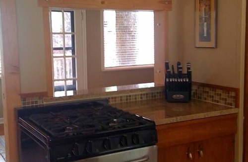 Mt. Hood - Columbia River Gorge House | Great Gorge Getaway - Large Deck & Yard - River Views