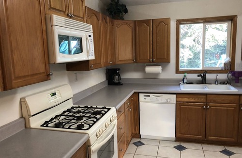 Kalifornsky House | Great Group Getaway