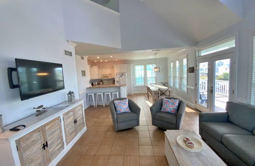 Morgantown House | Great Gulf Views & Pools/Pickleball