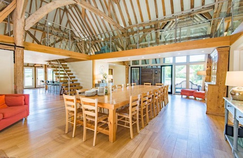 Sittingbourne House | Great Higham Barn by Bloom Stays