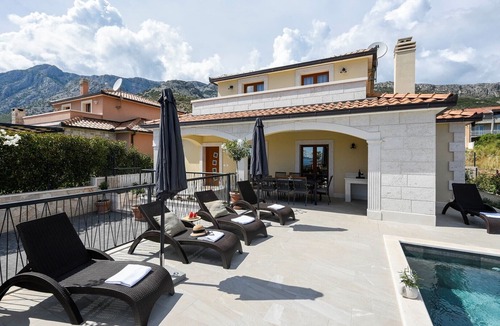 Stankovici Villa | Great Holiday Villa Perla with pool and magnificent sea-view!