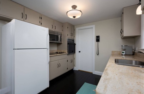 Centerville House | Great Home Close to Craigville Beach
