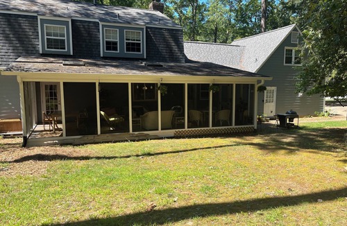 Chapel Hill House | Great House for a Family
