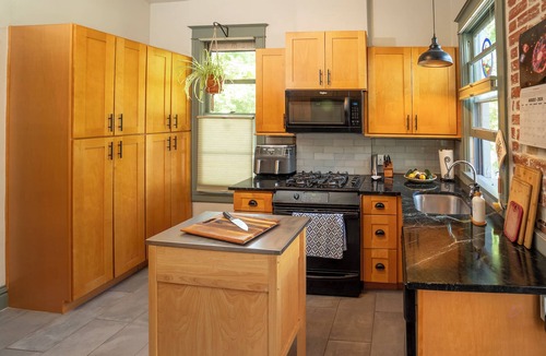 West Highland House | Great house to explore Denver area!
