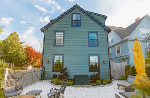 New Castle Apartment | Great Island Inn - Deluxe King Studio Apartment