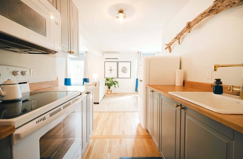 New Castle Apartment | Great Island Inn