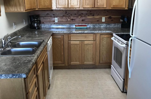 Roach House | Great lakefront Log Home