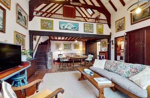 Rockport Hotel | Great Ledges Studio