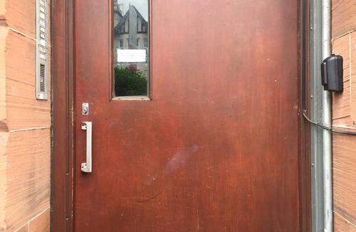 Whiteinch Apartment | Great Location 2 Bedroom Scotstoun Flat