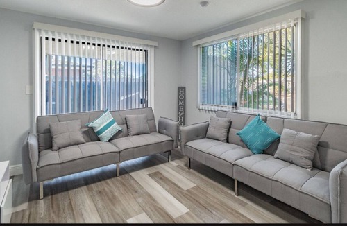 Tampa Cottage | Great Location beautiful house