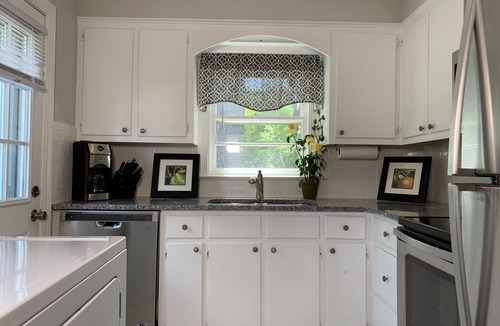 Greenville House | Great location! Close to ECU and Vidant