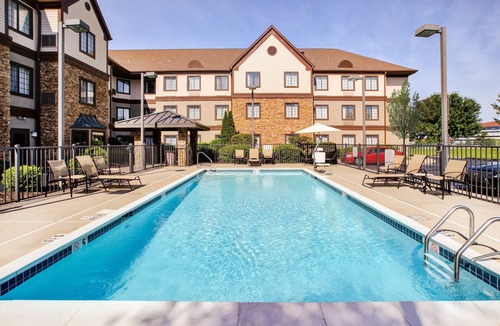 Middletown Apartment | Great Location! Comfortable Studio Suite | Pool Access