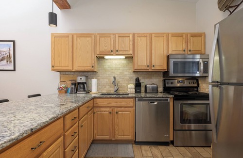 Winter Park Condo | Great location, downtown 1 bedroom, lots of extra amenities