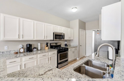 Barker House | Great Location | Fast Wifi | 3BRD Houston Home