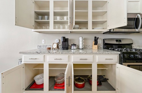 Barker House | Great Location | Fast Wifi | 3BRD Houston Home
