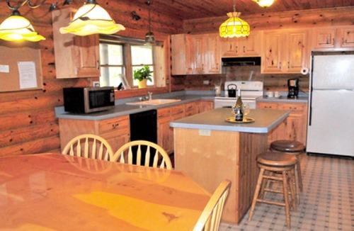 Munising Cabin | GREAT LOCATION! GREAT VIEW!