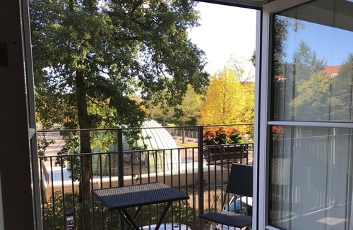 Vesterbro Condo | Great location in fashionable Vesterbro / 100 sqm with 2 balconys.