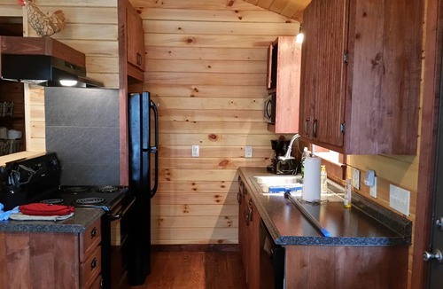 Blowing Rock Cabin | GREAT Location. Private Cottage near Blowing.