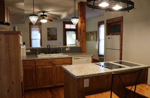 East Lawrence House | Great location right off Mass