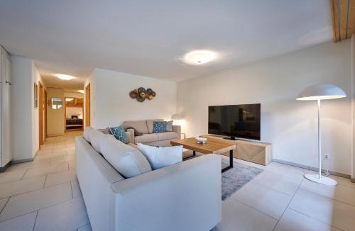 Lauterbrunnen Apartment | Great Location, Spacious, nice views, modern