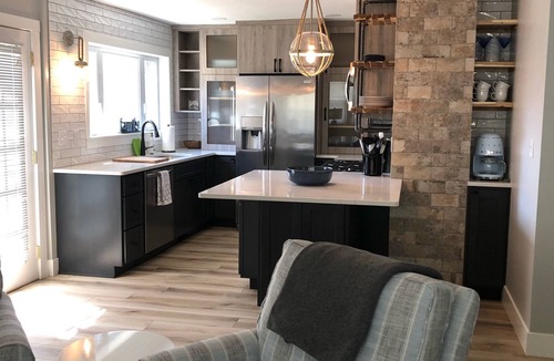 South Haven House | Great Location.Walk to beach and Downtown