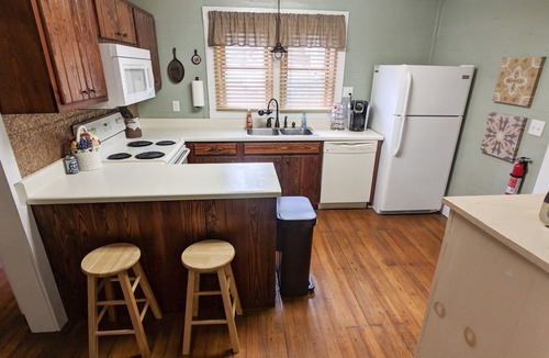 Mentone House | Great Location. Walking distance. Original Character with updates.