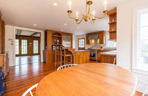Barnard House | Great Maples