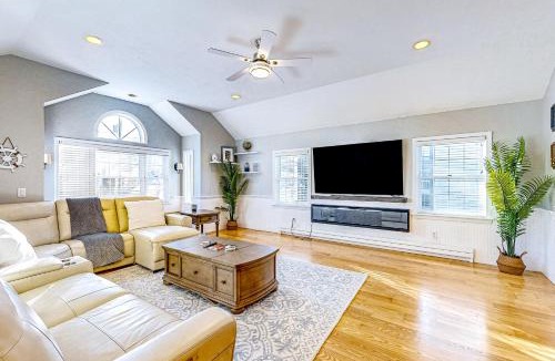 Essex House | Great Marsh House